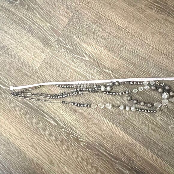 Long double stranded grey beaded necklace - Picture 3 of 12